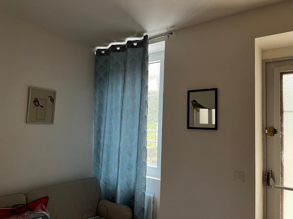 Charmant 2 Pieces Avec Terrasse Proche Centre Ville - Parking Gratuit A Proximite Lourdes Exterior foto