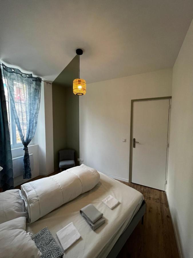 Charmant 2 Pieces Avec Terrasse Proche Centre Ville - Parking Gratuit A Proximite Lourdes Exterior foto